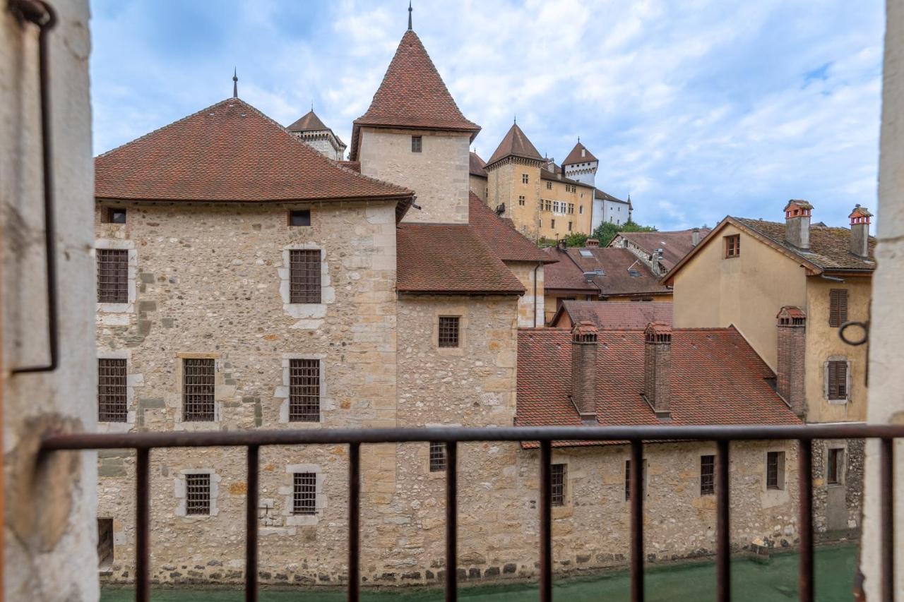 Les Suites D'Anniciaca - Hyper Centre Avec Vue Sur Le Chateau 阿讷西 外观 照片